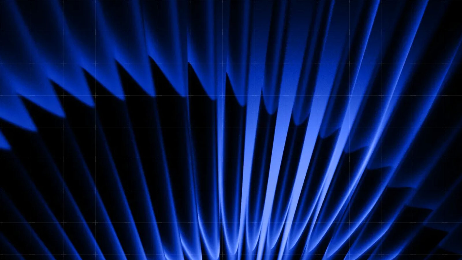Abstrakte Grafik: eine große, sanft gewölbte blaue Kugelfläche und ein diagonales blaues Band auf dunklem Grund, überlagert von einem feinen Raster.